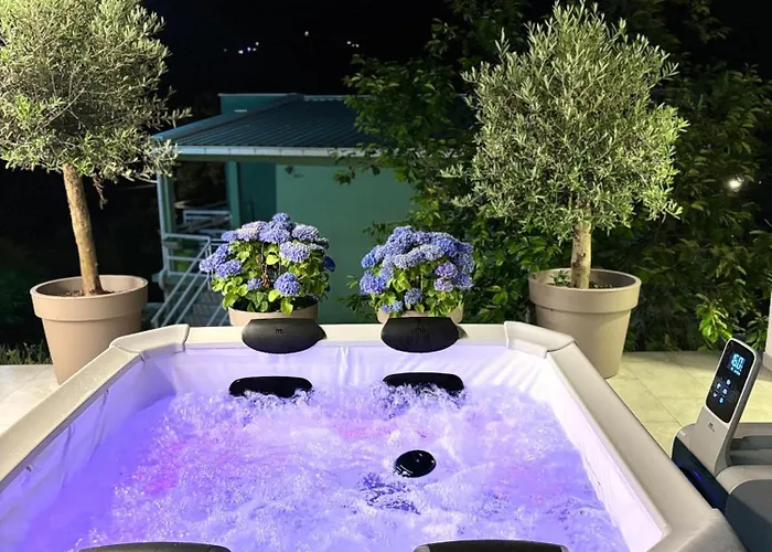 Apartments And Spa Miona