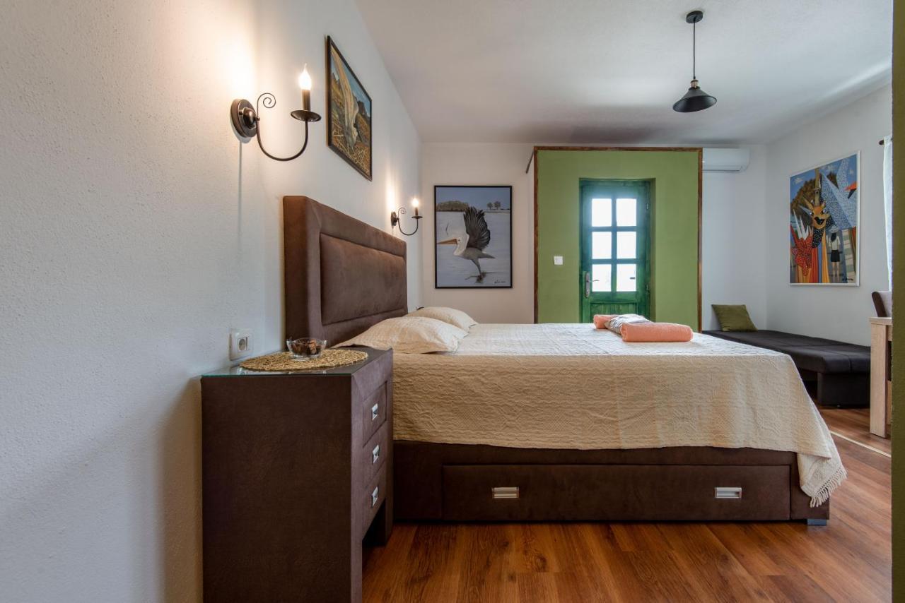 Appartement And Miona Virpazar