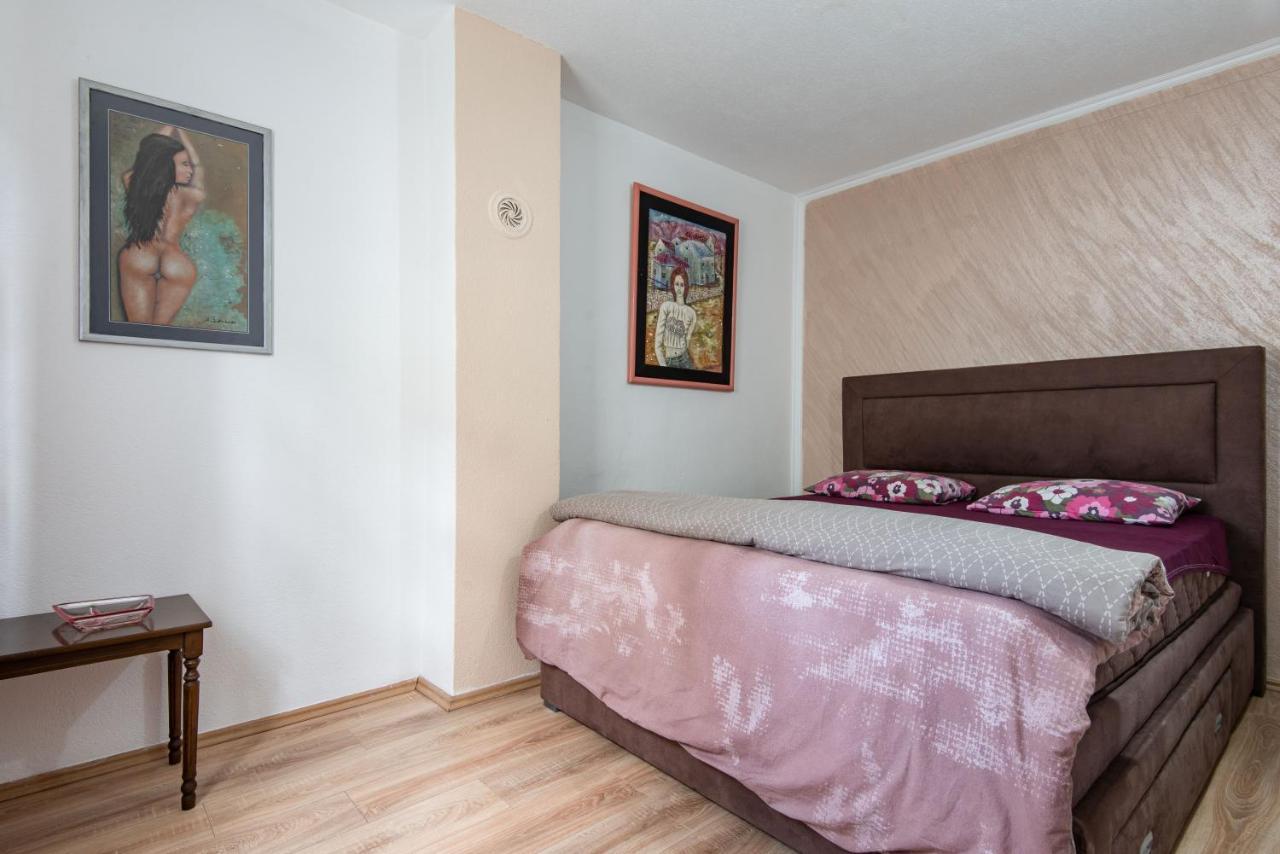 And Miona Appartement Virpazar