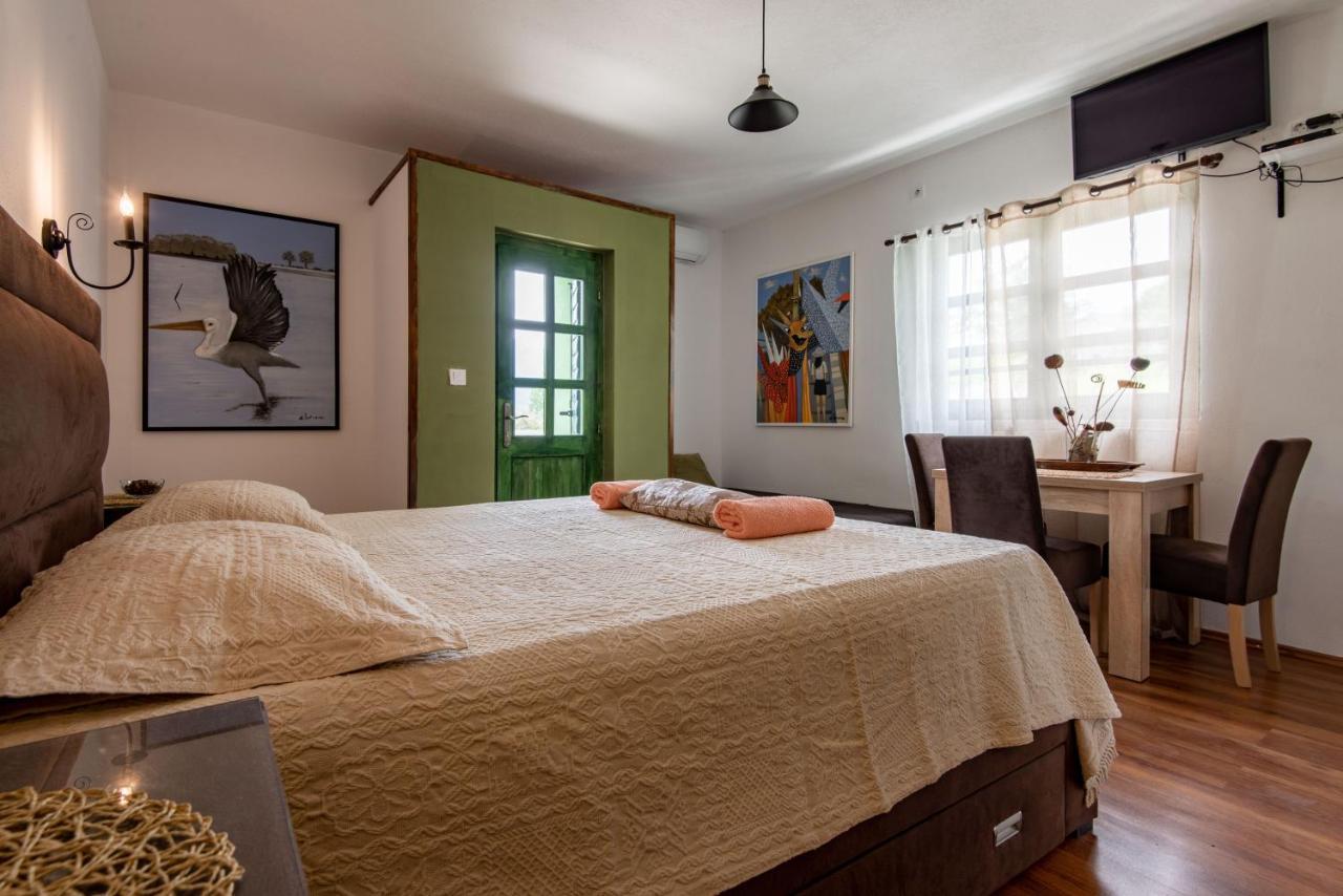 Appartement And Miona Virpazar